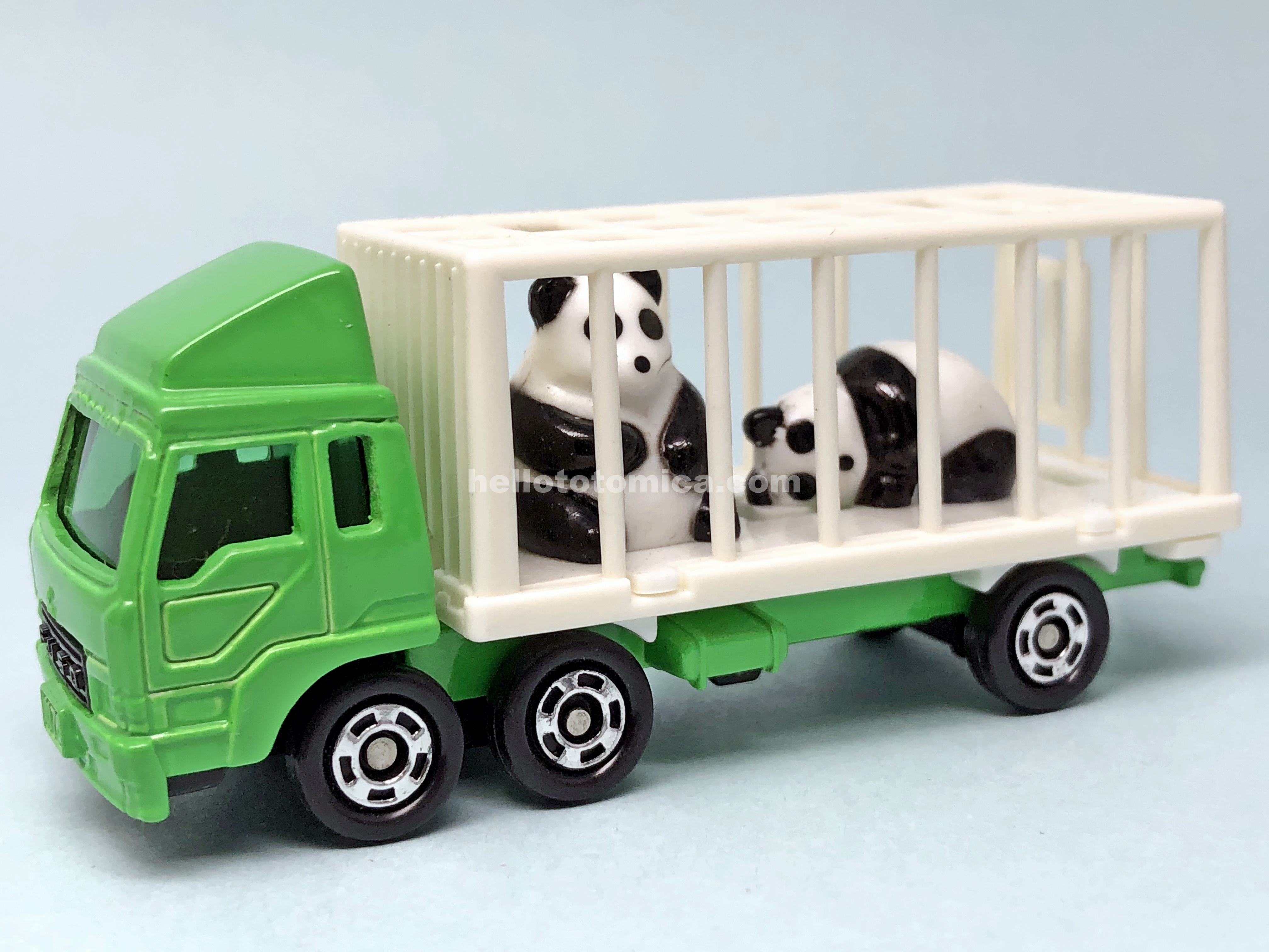 76-4 三菱ふそう 動物運搬車（パンダ） | はるてんのトミカ